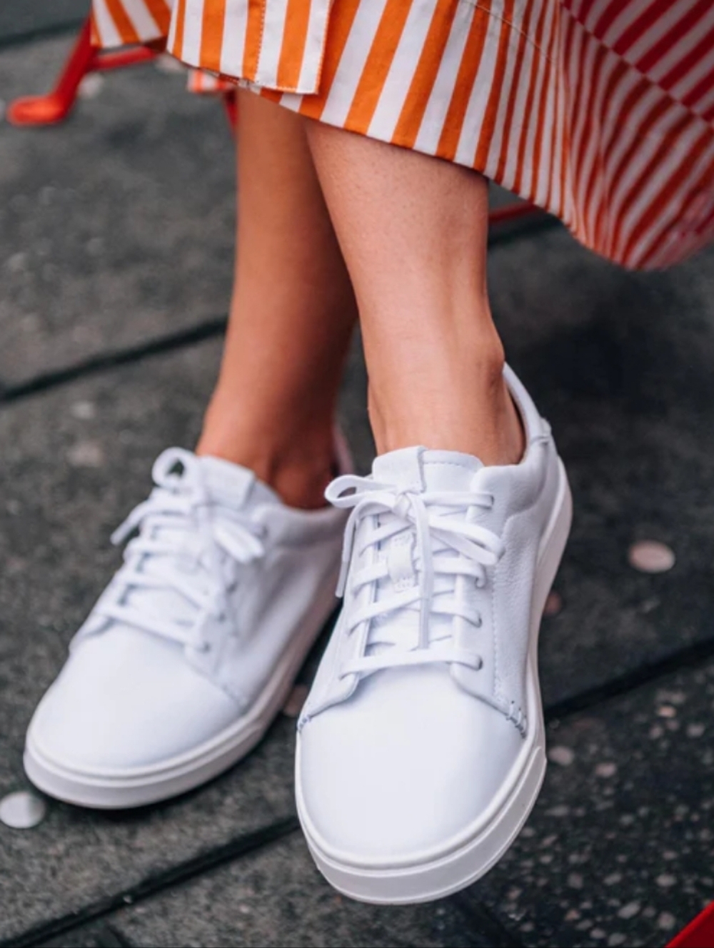 NWT OluKai Pehuea Lī ‘Ili Women’s Everyday White Leather Lace up Sneakers $120